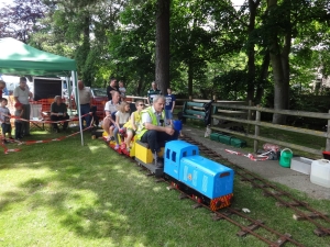 More passengers at Oughtibridge Gala.