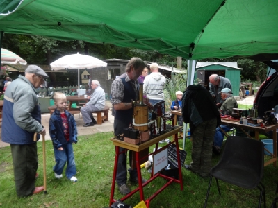 Setting up the display of working steam