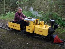 A modern image '08' shunter